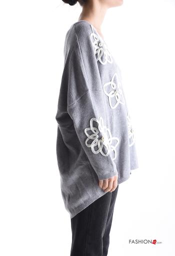 Maglione maniche lunghe Fantasia floreale scollo a V con perle - ph 3