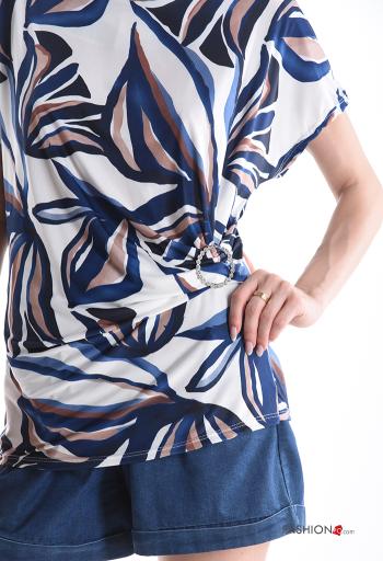 T-shirt con fiocco - ph 4