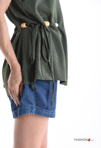 Blusa senza maniche girocollo con cintura - ph 4