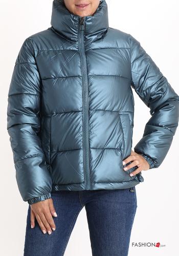 Piumino con tasche a collo alto con zip