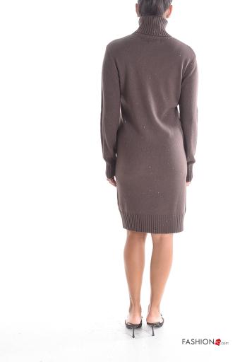 Abito maniche lunghe al ginocchio con paillettes a collo alto - ph 2