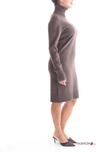 Abito maniche lunghe al ginocchio con paillettes a collo alto - ph 3