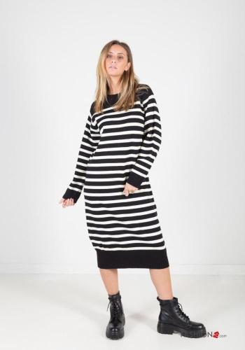 Vestido longo gola redonda às riscas - ph 1