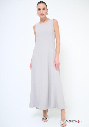 Robe longue col rond sans manches
