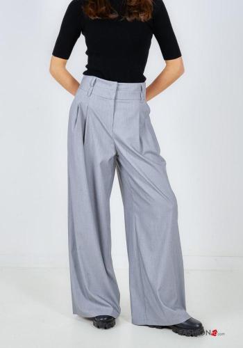 Pantalone vita alta wide leg con tasche con bottoni con zip