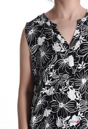 Floral sleeveless asymmetrical Blouse with v-neck - ph 4