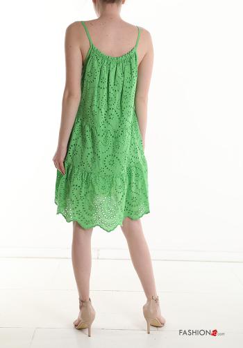 Vestido em Algodão sem mangas curto com folhos bordado inglês - ph 2
