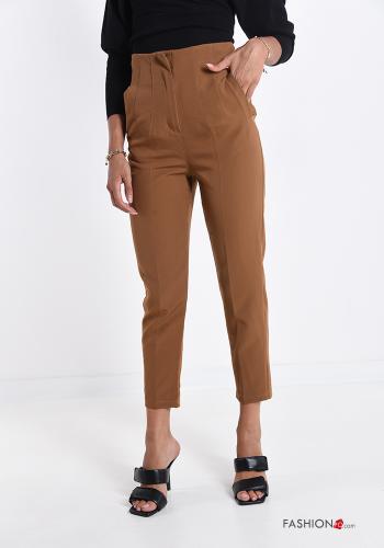 Pantalone con tasche - ph 1