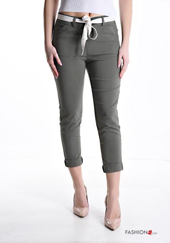Trousers with belt with pockets