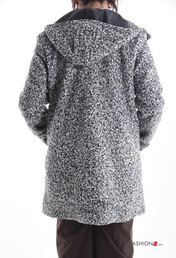 Cappotto con tasche con bottoni con cappuccio - ph 2