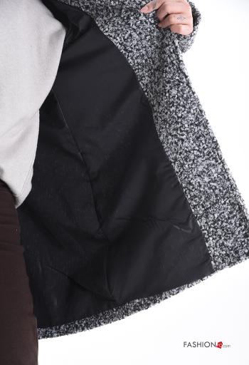 Cappotto con tasche con bottoni con cappuccio - ph 6