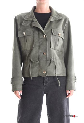 Jacket with buttons with drawstring with pockets