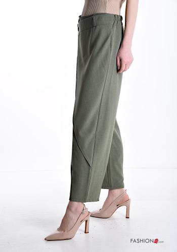 Pantalone con bottoni con elastico - ph 3