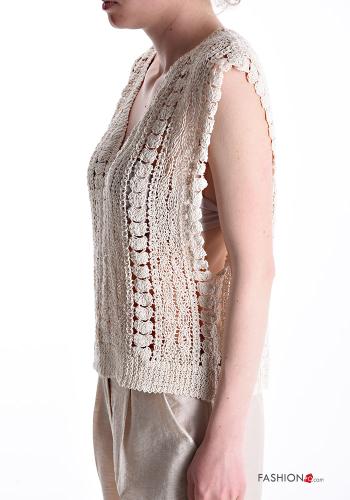 Embroidered sleeveless Cotton Top with v-neck plunging neckline - ph 3