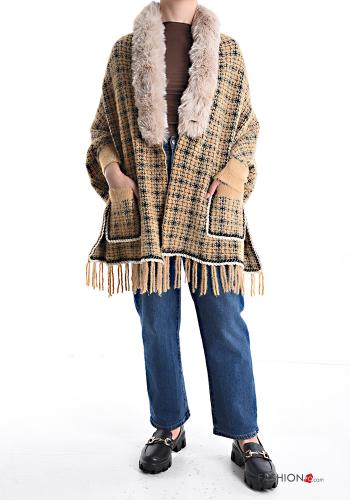Vichy faux fur asymmetrical Cape with pockets without lining with fringe - ph 1