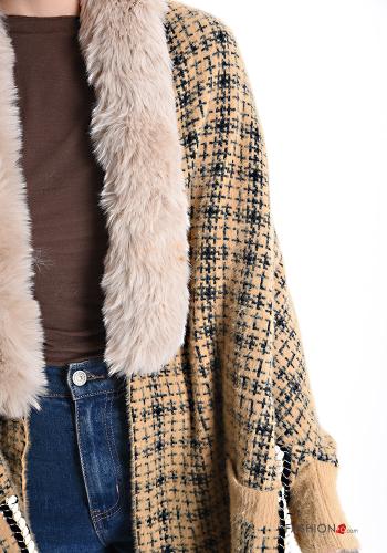 Vichy faux fur asymmetrical Cape with pockets without lining with fringe - ph 4