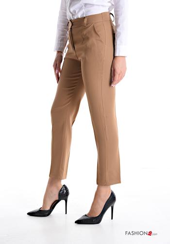 Pantalone con tasche - ph 3