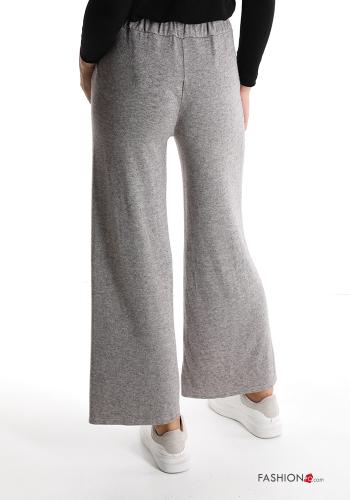 Pantalone con tasche - ph 2