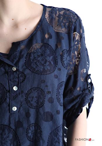 Blusa Fantasia ricamata con bottoni - ph 4