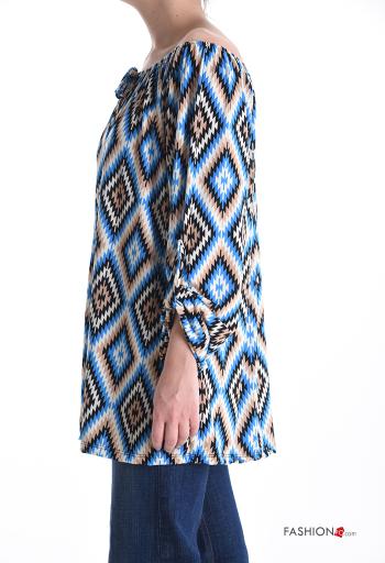 Blusa maniche lunghe Fantasia optical con elastico scollo alla bardot - ph 3