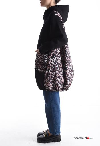 Cappotto in Cotone Fantasia animalier senza fodera con tasche con zip con cappuccio - ph 3