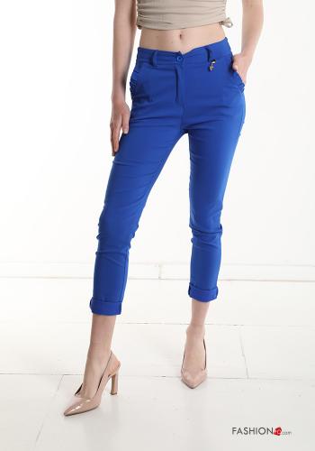 Pantalones skinny con bolsillos